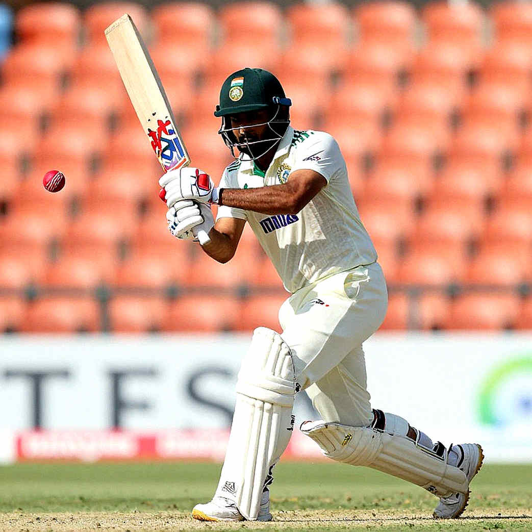 Cricket's Blockchain Layer: Fan Tokens, NFTs, and the Young Who Are Not in the Ledger