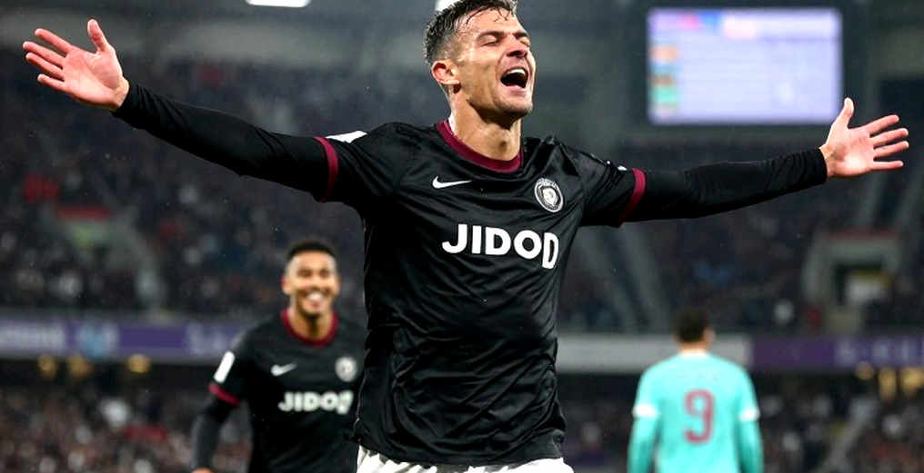 কাযানের ৫৮তম মিনিট: একটি পেনাল্টি, তিনটি ক্যামেরা আর VAR-এর অদৃশ্য সত্য