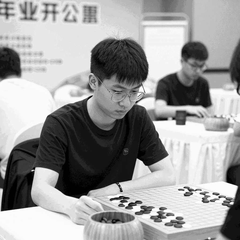 The Market Behind the Board: The Elephant Gambit and Chess's Information Economy The Market Behind the Board: The Elephant Gambit and Chess's Information Economy