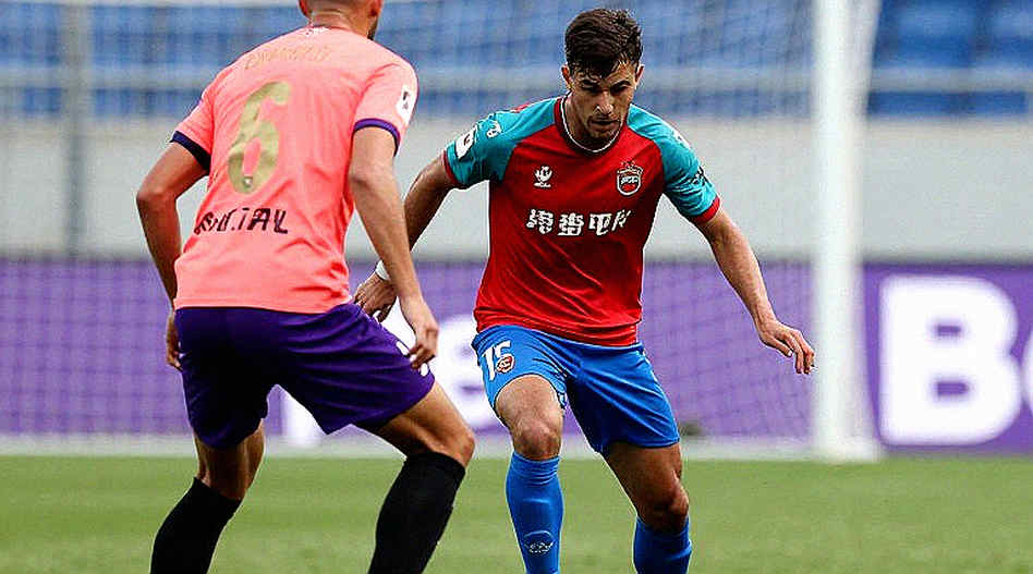 খালি স্প্রেডশিটের সততা: ট্রান্সফার উইন্ডোতে গুজব, ক্লজ আর যাচাইয়ের রাজনীতি