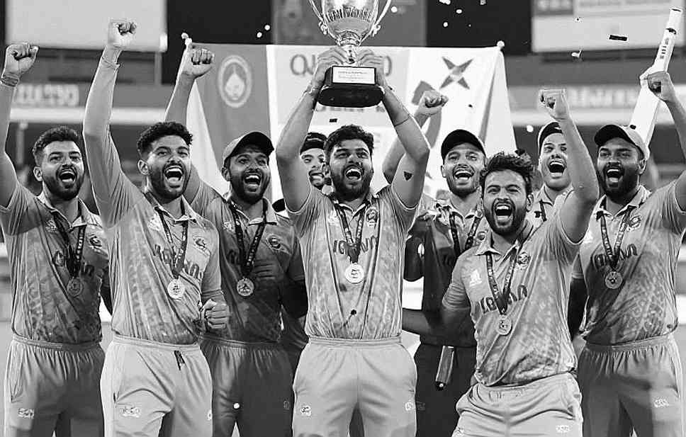 ফাঁকা ঘর, ভরা গুজব: ক্রিকেটের ট্রান্সফার-বাজারে সত্য আর শব্দের সীমানা ফাঁকা ঘর, ভরা গুজব: ক্রিকেটের ট্রান্সফার-বাজারে সত্য আর শব্দের সীমানা