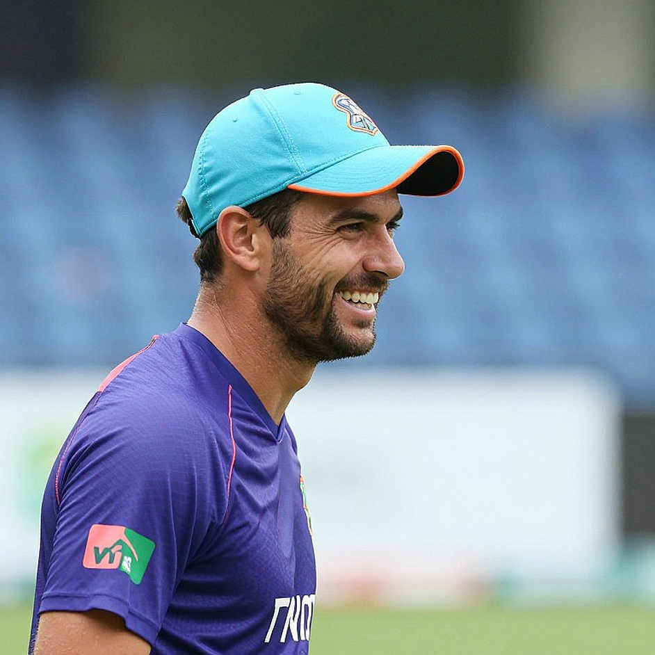 নিলামের হাতুড়ির আওয়াজে ডুবে যাচ্ছে এশিয়ার ক্রিকেটের আসল খতিয়ান নিলামের হাতুড়ির আওয়াজে ডুবে যাচ্ছে এশিয়ার ক্রিকেটের আসল খতিয়ান