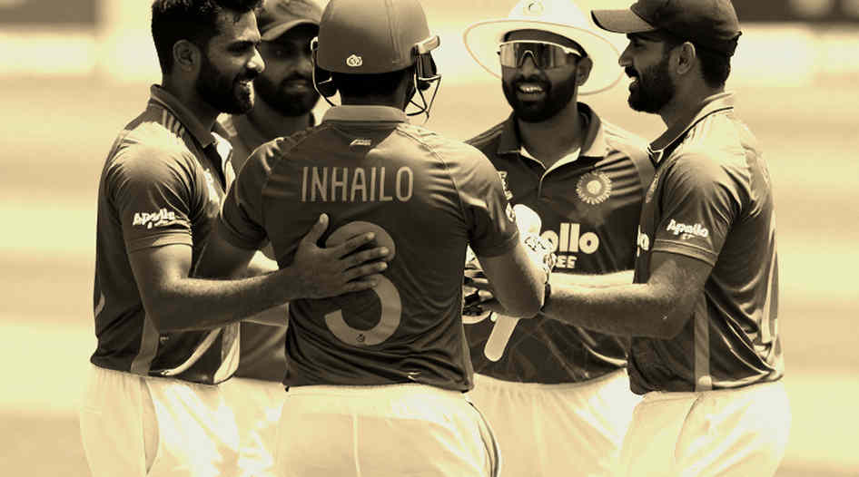বৃষ্টির বিরতিতে বোল্যান্ডের ফাটল-রেখা: ১২.২ ওভারের ভেতরে যে গল্পটা কেউ লেখেনি বৃষ্টির বিরতিতে বোল্যান্ডের ফাটল-রেখা: ১২.২ ওভারের ভেতরে যে গল্পটা কেউ লেখেনি