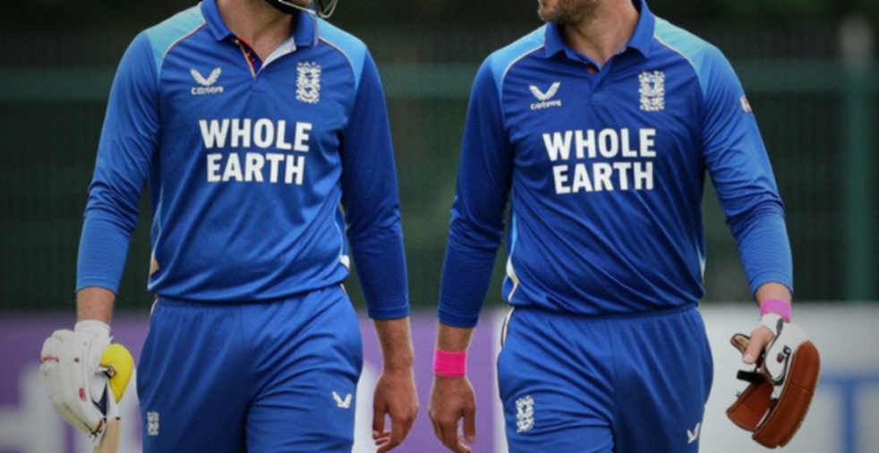 Diary of an Empty Terrace: The Cricket Report That Contained No Facts Diary of an Empty Terrace: The Cricket Report That Contained No Facts