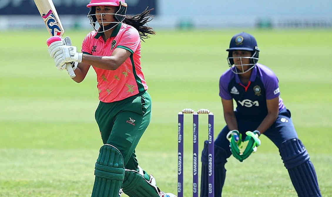 কিশান ছিটকে গেলেন, প্রশ্নটা তিন নম্বরের নয় — গ্লাভসের