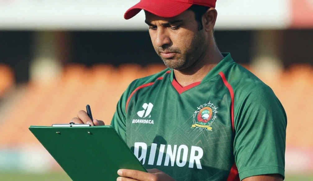 ৮/৩ থেকে ১৯৫: ব্রিসবেনের সেই ইনিংস, যেখানে স্কোরবুক জিতল, স্কোরলাইন হারল