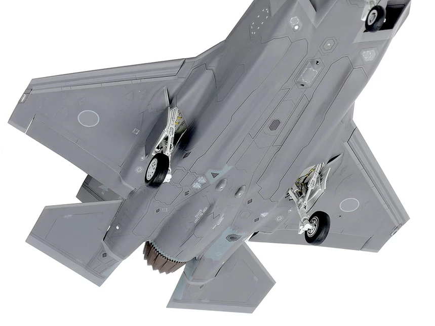 1/72 Lockheed Martin F-35 A 8 1/72 Lockheed Martin F-35 A - Image 6