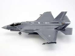 Lockheed F-35 A Lightning Ii -PLASTIC MODELS Store 519c98045eb8fe3ead5dc864290c29a3