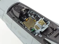 Lockheed Martin F-16Cj Blk 50 -PLASTIC MODELS Store 81b61d43a5742f3703e278273705d15d